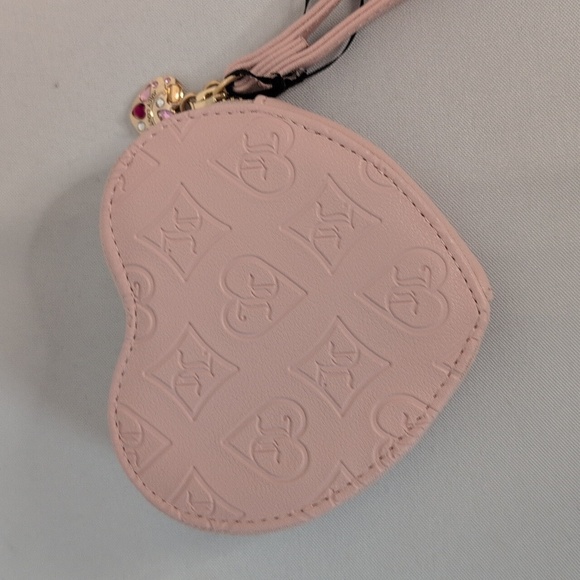Juicy Couture Pink Clay Heart Coin Pouch Wristlet NWT - Picture 3 of 4